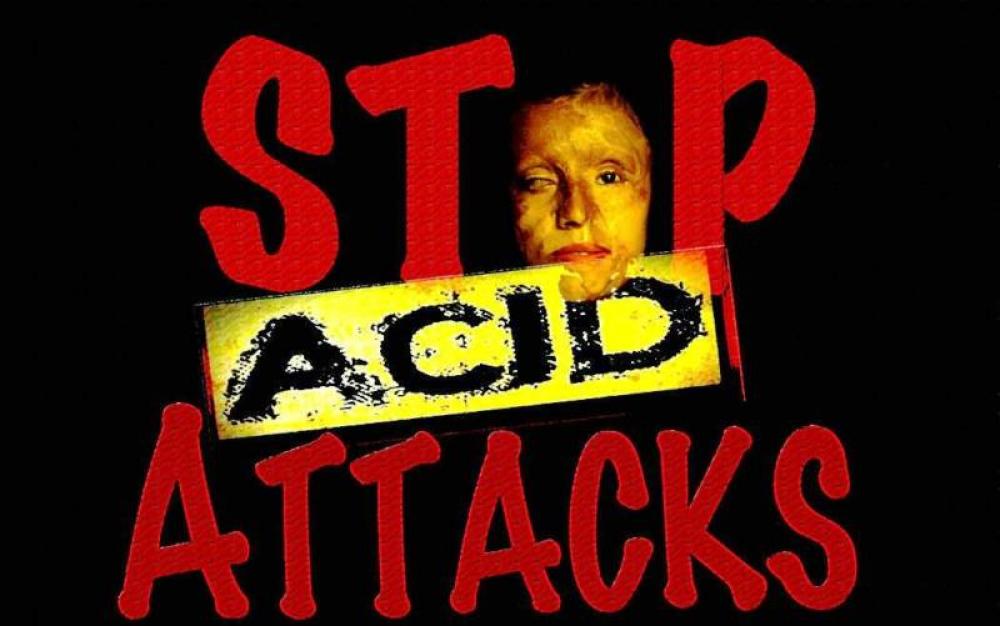 UK: Teen arrested in London following acid attacks